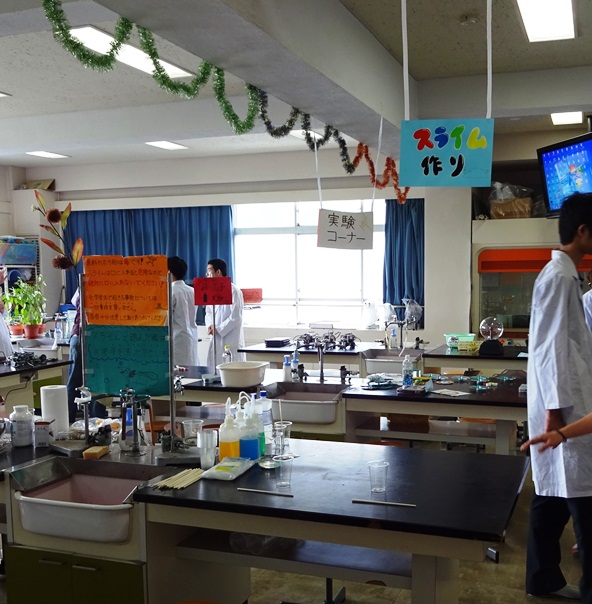 聖望学園の文化祭に参加してきました