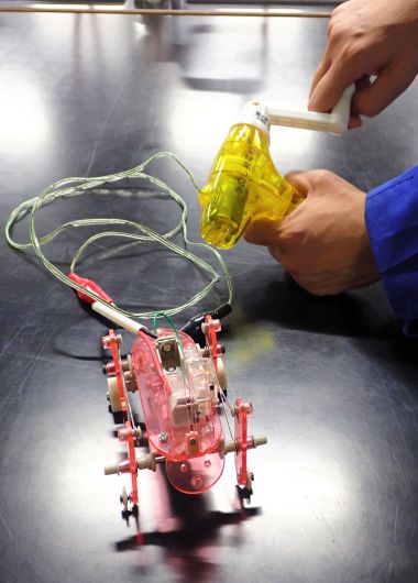 みんなで実験！しくみラボ